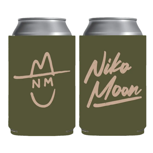 Olive green can cooler featuring a beige signature-style logo with ’niko moon’ text and a stylized hat-and-face design.
